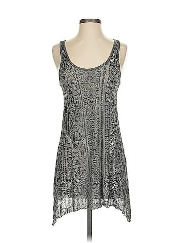 Twelfth Street by Cynthia Vincent Sleeveless Top (view 1)