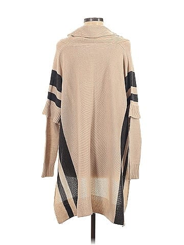 RD Style Poncho (view 2)