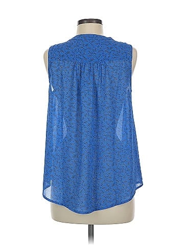 Fun2Fun Sleeveless Blouse (view 2)