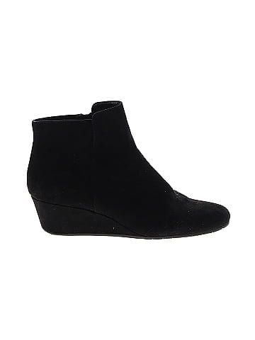 Kenneth Cole REACTION Ankle Boots (view 1)