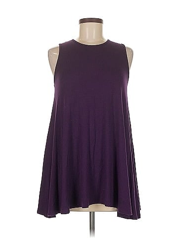 Emma Brooke Sleeveless T-Shirt (view 1)