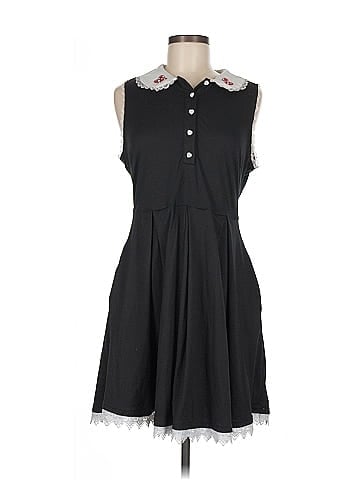 Hot Topic Casual Dress (view 1)