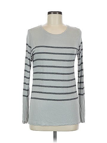 Vince. Long Sleeve T-Shirt (view 1)