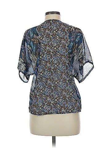 Xhilaration Short Sleeve Blouse (view 2)