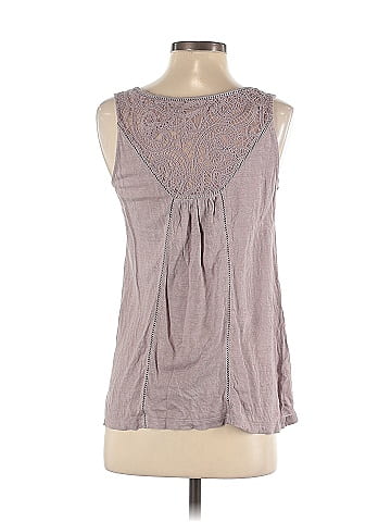 Lucy & Laurel Sleeveless T-Shirt (view 2)