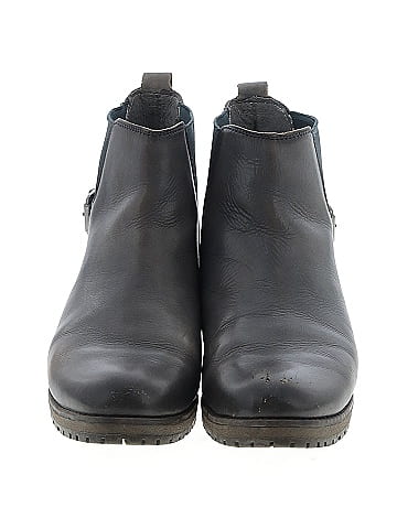 Pikolinos Ankle Boots (view 2)