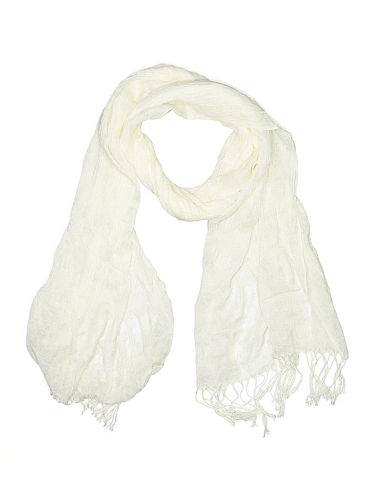 Click to view more detailed imagery on our partner's website Pre-owned Unbranded Scarf In White