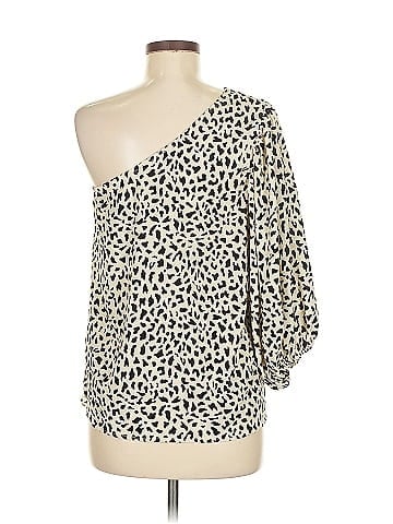 Gilli 3/4 Sleeve Blouse (view 2)