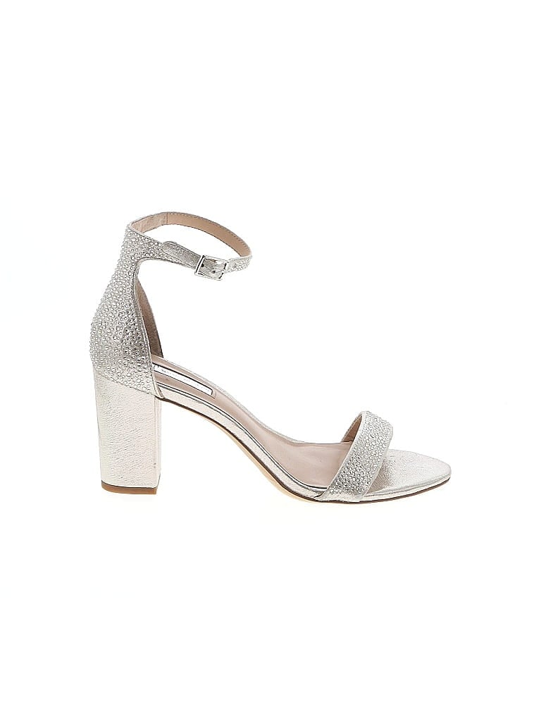 Pre-owned Inc International Concepts Heels In Gold