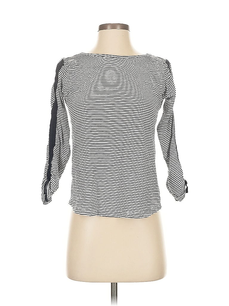Click to view more detailed imagery on our partner's website Pre-owned Talbots 3/4 Sleeve T-shirt In Gray
