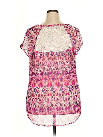 db established 1962 Short Sleeve Blouse (view 2)