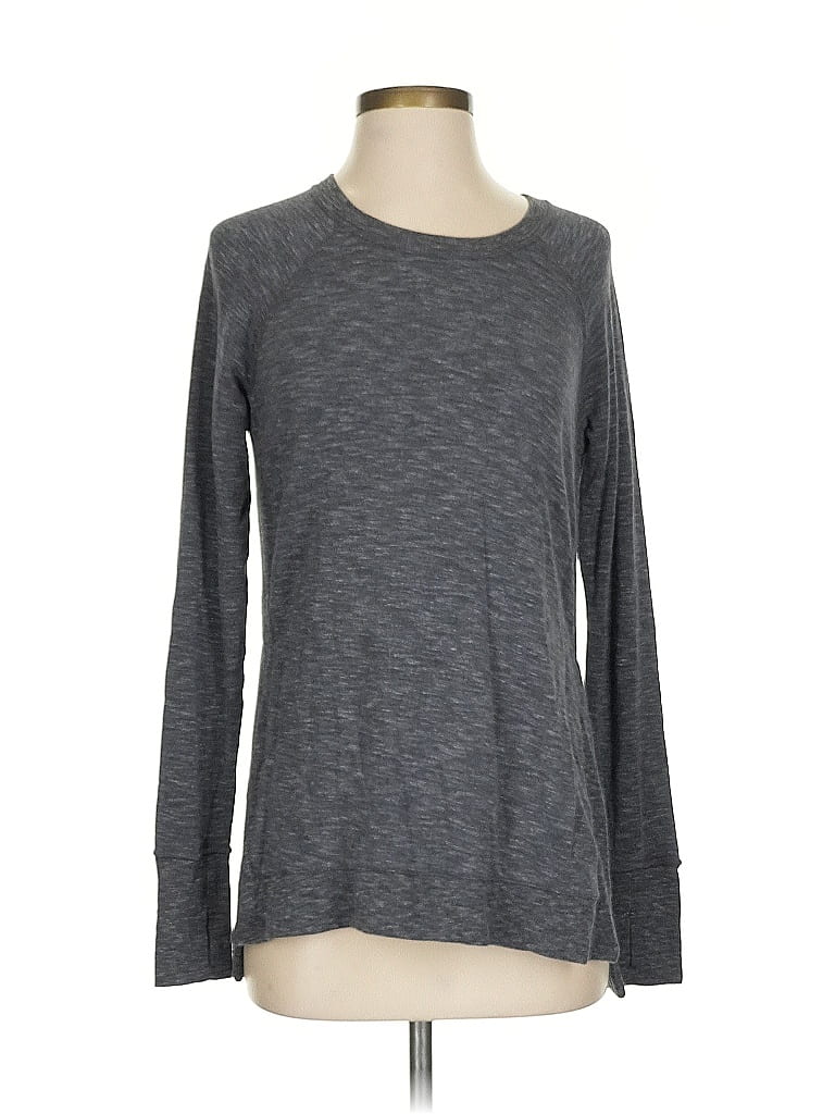 Pre-owned Athleta Long Sleeve T-shirt In Gray