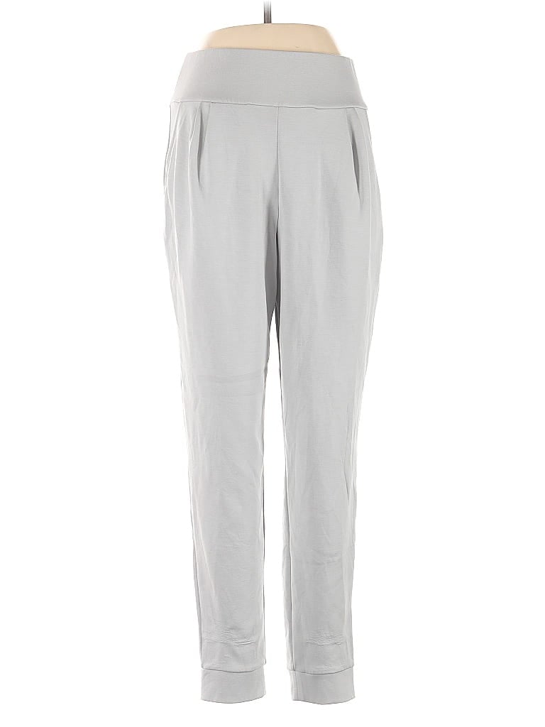 Pre-owned Andrew Marc Casual Pants In Gray