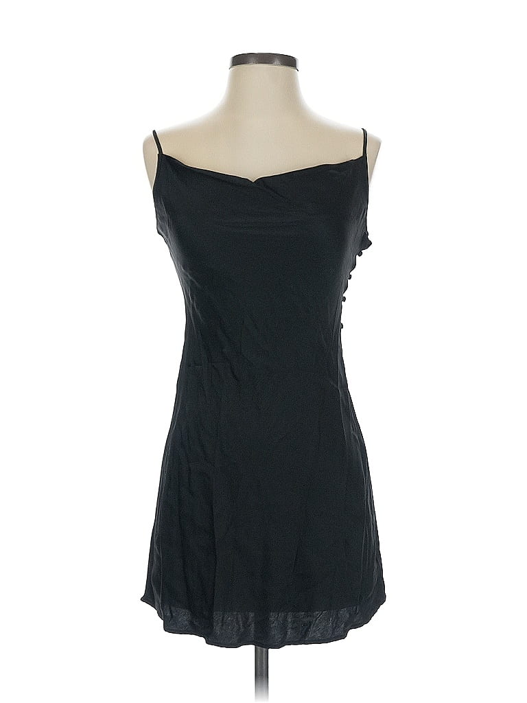Click to view more detailed imagery on our partner's website Pre-owned Forever 21 Cocktail Dress In Black