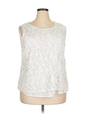Kasper Sleeveless Blouse (view 1)