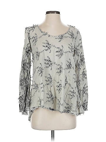 Ivy Jane 3/4 Sleeve Blouse (view 1)