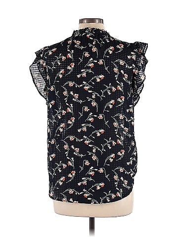 Fun2Fun Sleeveless Blouse (view 2)