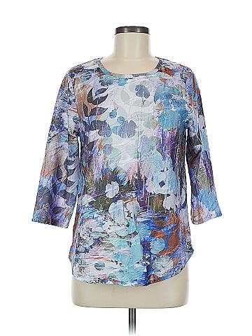 North Style 3/4 Sleeve Blouse (view 1)