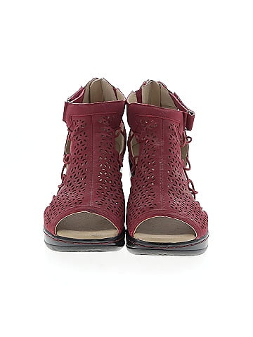 Jambu Heels (view 2)