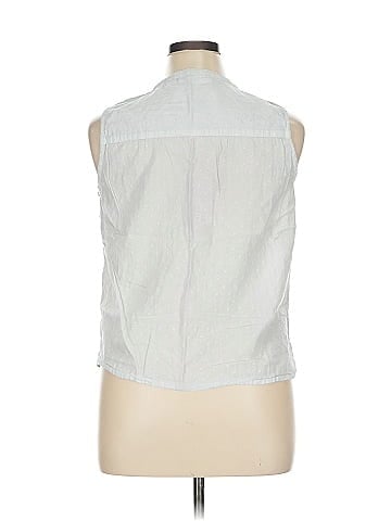 Sfera Sleeveless Button-Down Shirt (view 2)