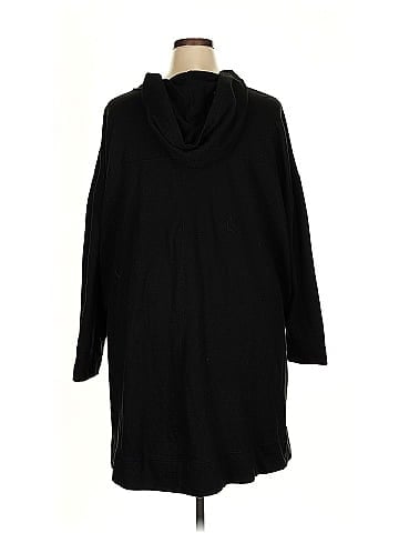 Roaman's Poncho (view 2)
