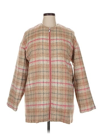 Bernardo Coat (view 1)