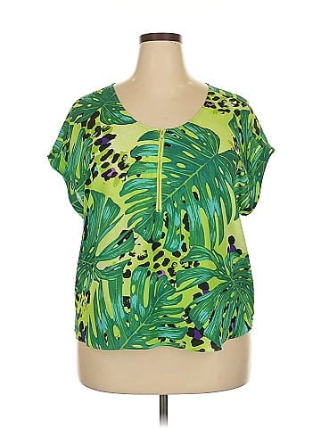 Bold Elements Short Sleeve Blouse (view 1)