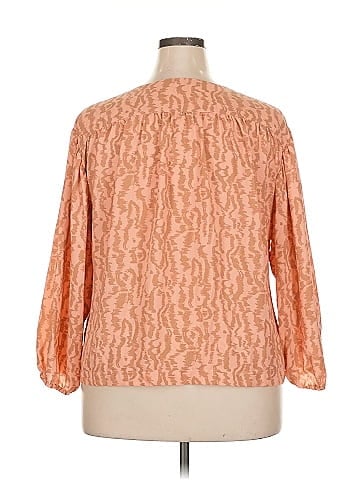 Elizabeth and James 3/4 Sleeve Blouse (view 2)