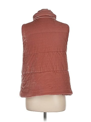 Dylan Vest (view 2)