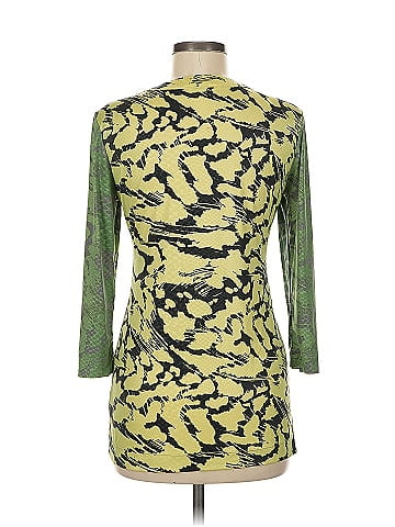 MESMERIZE 3/4 Sleeve Blouse (view 2)