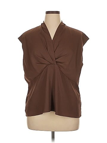 Kasper Sleeveless Blouse (view 1)