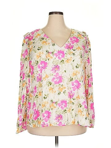 Emily Wonder 3/4 Sleeve Blouse (view 1)