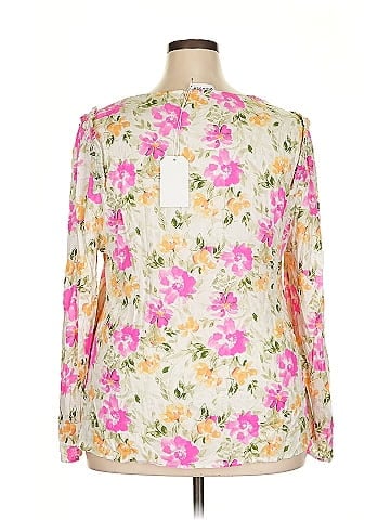 Emily Wonder 3/4 Sleeve Blouse (view 2)