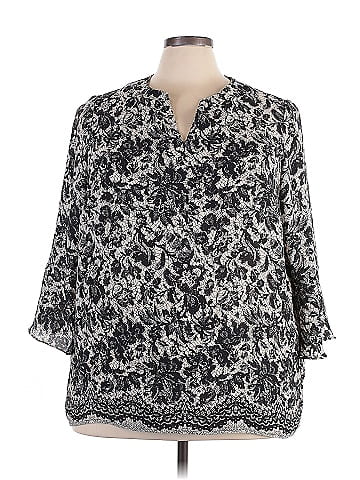 Violet & Claire 3/4 Sleeve Blouse (view 1)
