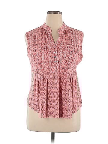 db established 1962 Sleeveless Blouse (view 1)