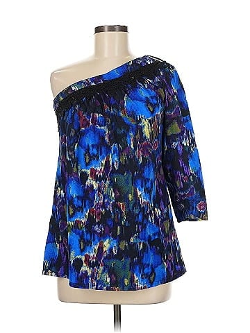 Angie 3/4 Sleeve Blouse (view 1)