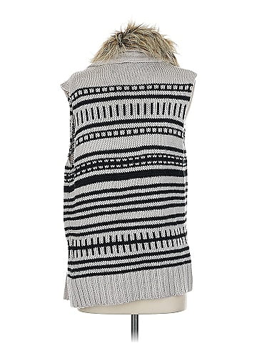 BB Dakota Sweater Vest (view 2)