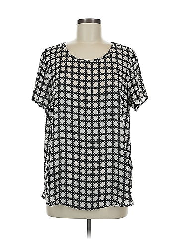 Pleione Short Sleeve Blouse (view 1)