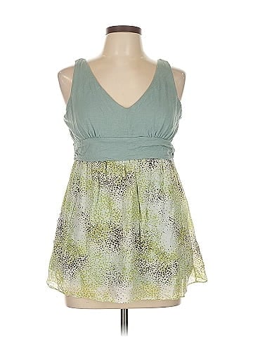 Tracy Porter Sleeveless Blouse (view 1)