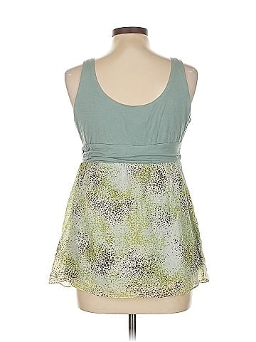 Tracy Porter Sleeveless Blouse (view 2)