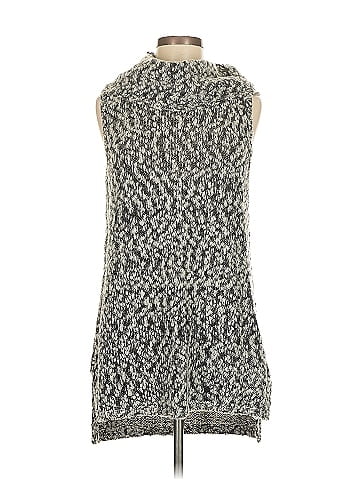 Gilli Sleeveless Top (view 1)