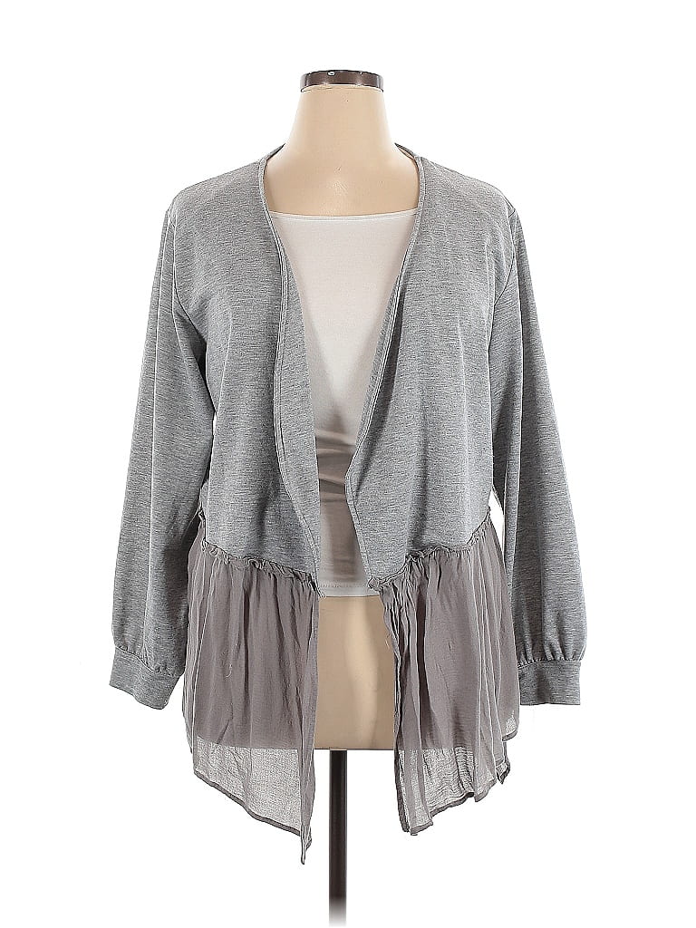 Click to view more detailed imagery on our partner's website Pre-owned Maurices Cardigan Sweater In Gray
