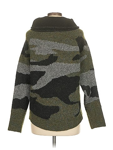 RD Style Pullover Sweater (view 2)