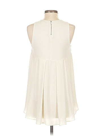 Elizabeth and James Tank Top (view 2)