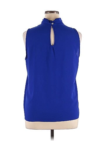 Kim & Cami Sleeveless Blouse (view 2)