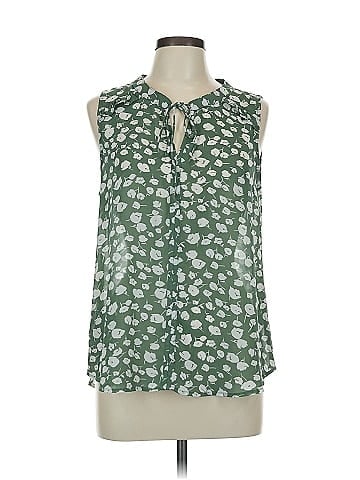 Fun2Fun Sleeveless Blouse (view 1)