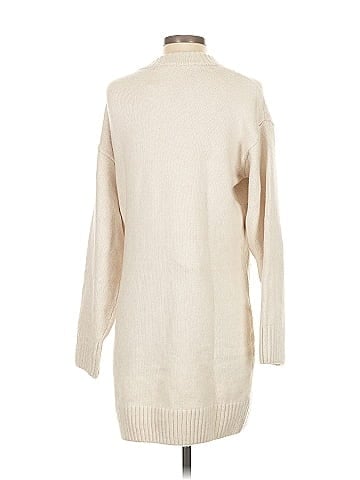 H&M Mama Turtleneck Sweater (view 2)