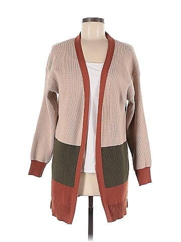 BLOOMCHIC Cardigan (view 1)