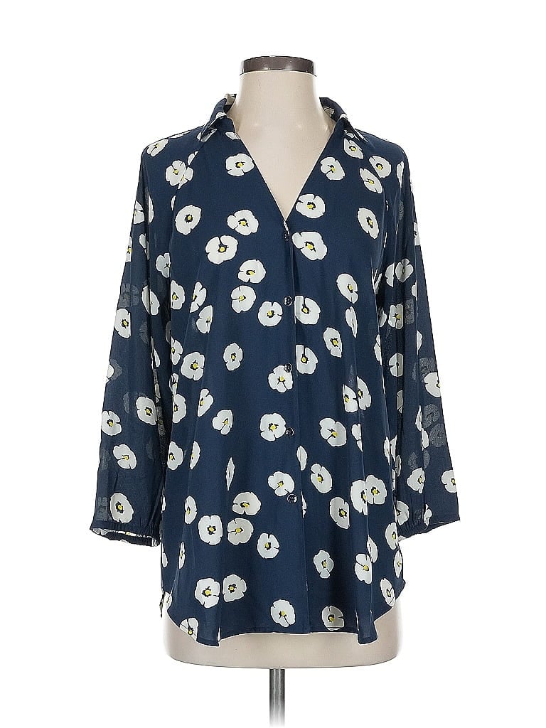Click to view more detailed imagery on our partner's website Pre-owned Cabi 3/4 Sleeve Blouse In Blue