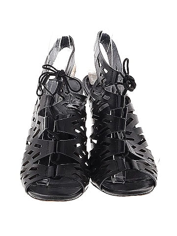 Pour La Victoire Heels (view 2)